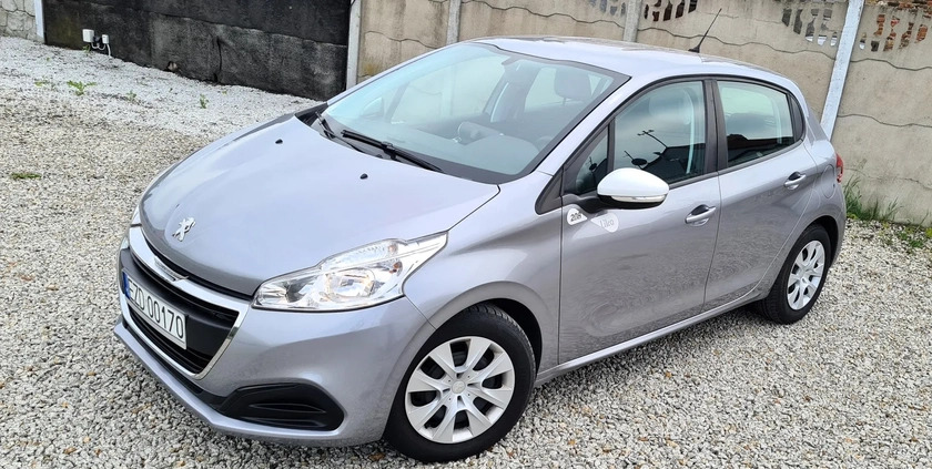 Peugeot 208 cena 37900 przebieg: 50000, rok produkcji 2018 z Frombork małe 254